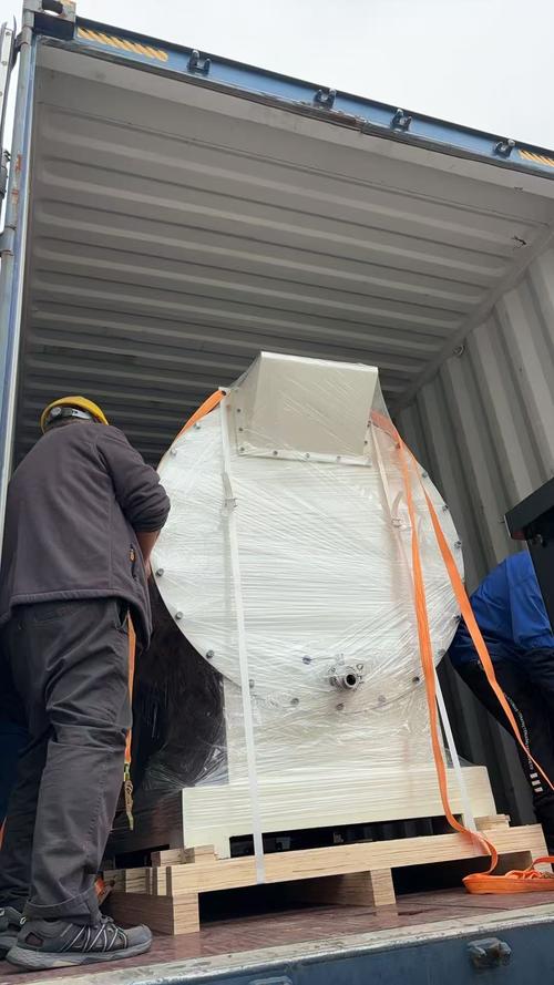 최신 회사 블로그 콜롬비아 고객을 위한 다중 행 단백질 바 생산 라인 및 초콜릿 몰딩 라인 성공적으로 출하