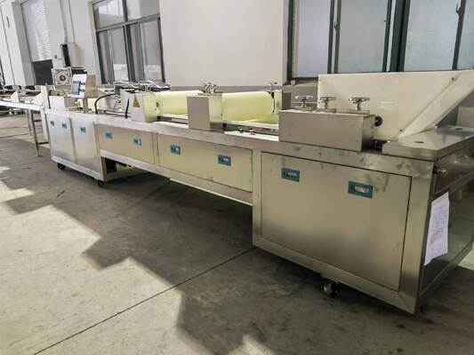 좋은 가격 P401 자동 뻥튀기 시리얼 바 생산 기계 150-300KG/H 380V 온라인으로