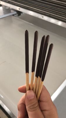 좋은 가격 포키 초콜릿 코팅기 900 모델 분당 450-500개 온라인으로